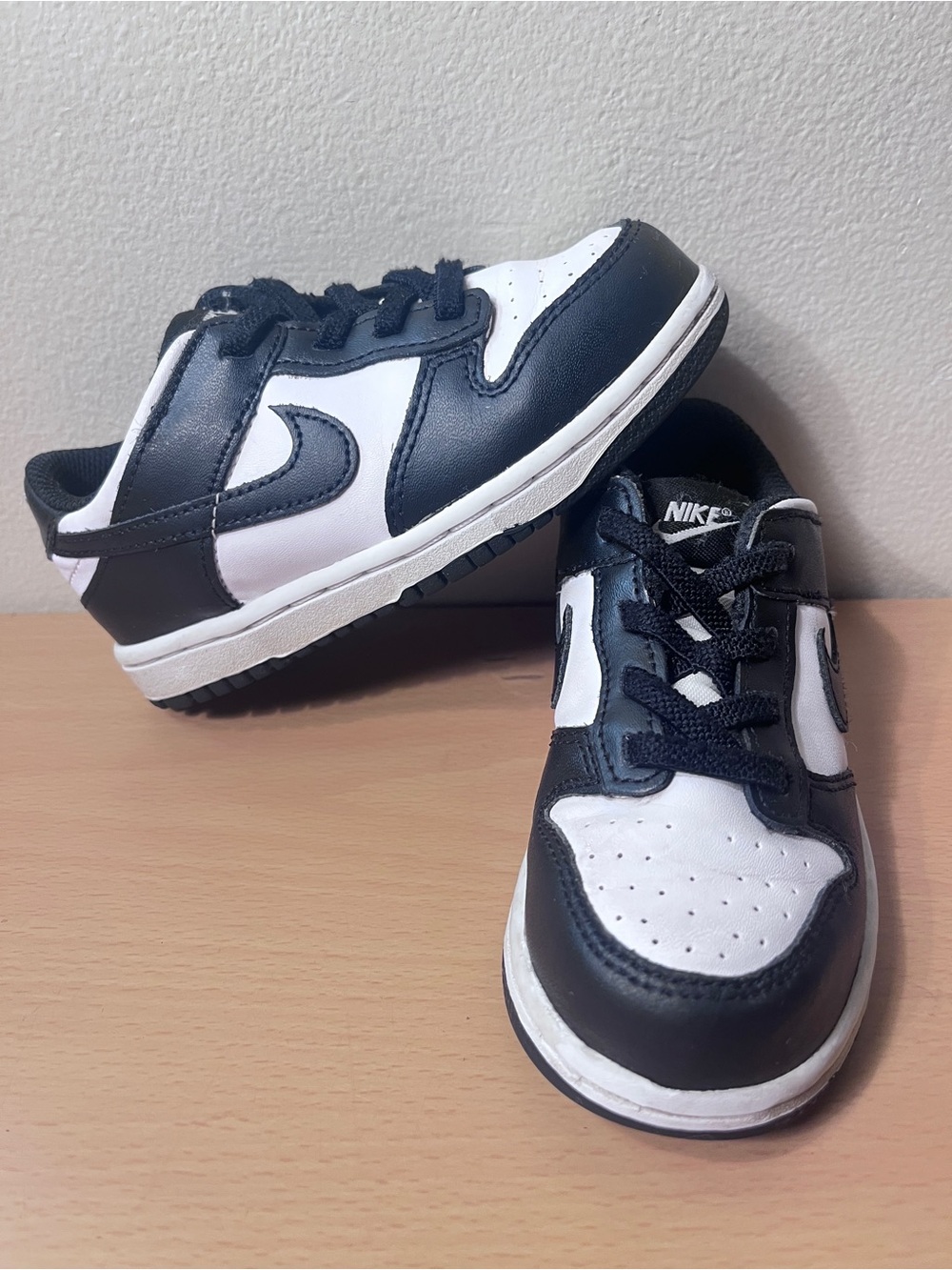 Nike SB Dunk Low Toddler’s Shoes- Black/White (CW1589-100) Size 9C
